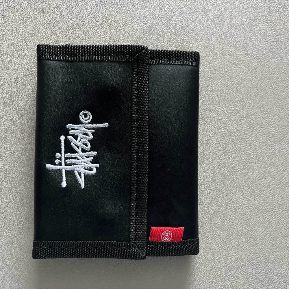 Stussy bifold wallet